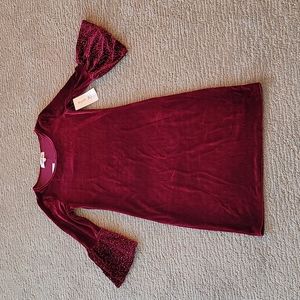 Magnolia Skye Velvet Dress M NWT